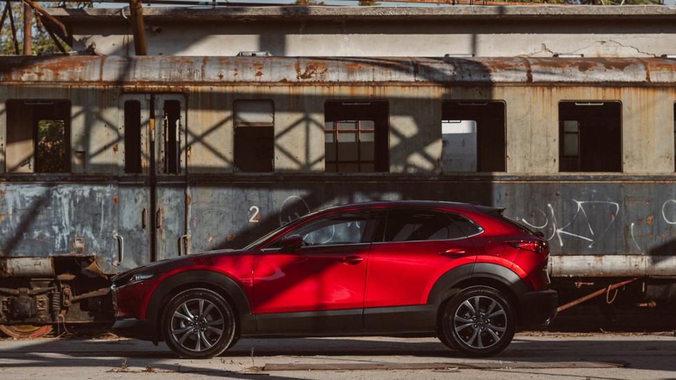 Mazda CX-30: Ετοιμοπαράδοτο με 3 e-Skyactiv κινητήρες 